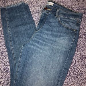 Medium Washed (Lighter Tone) Skinny Ankle Denim